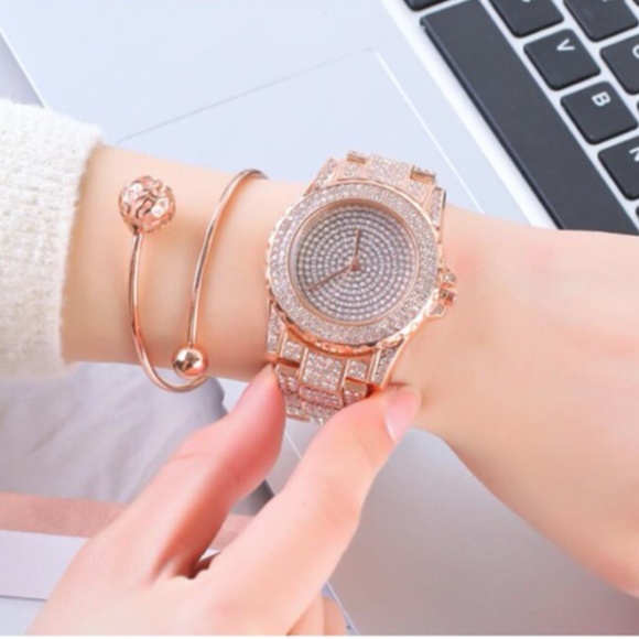 Jewelry - Picture 2 of 2